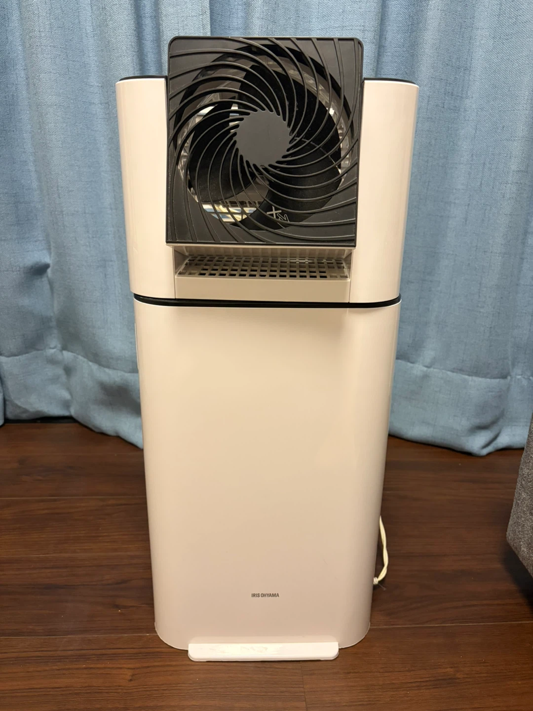 【お約束中】アイリスオーヤマ サーキュレーター衣類乾燥除湿機 IJD-I50