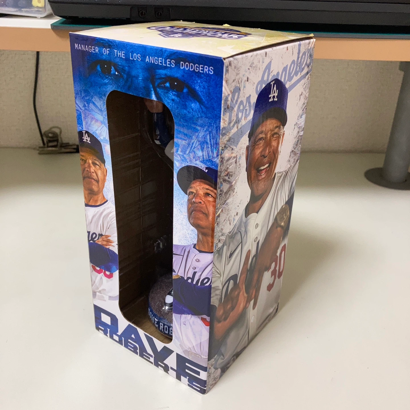 ドジャース デイブロバーツ ボブルヘッドの写真2枚目