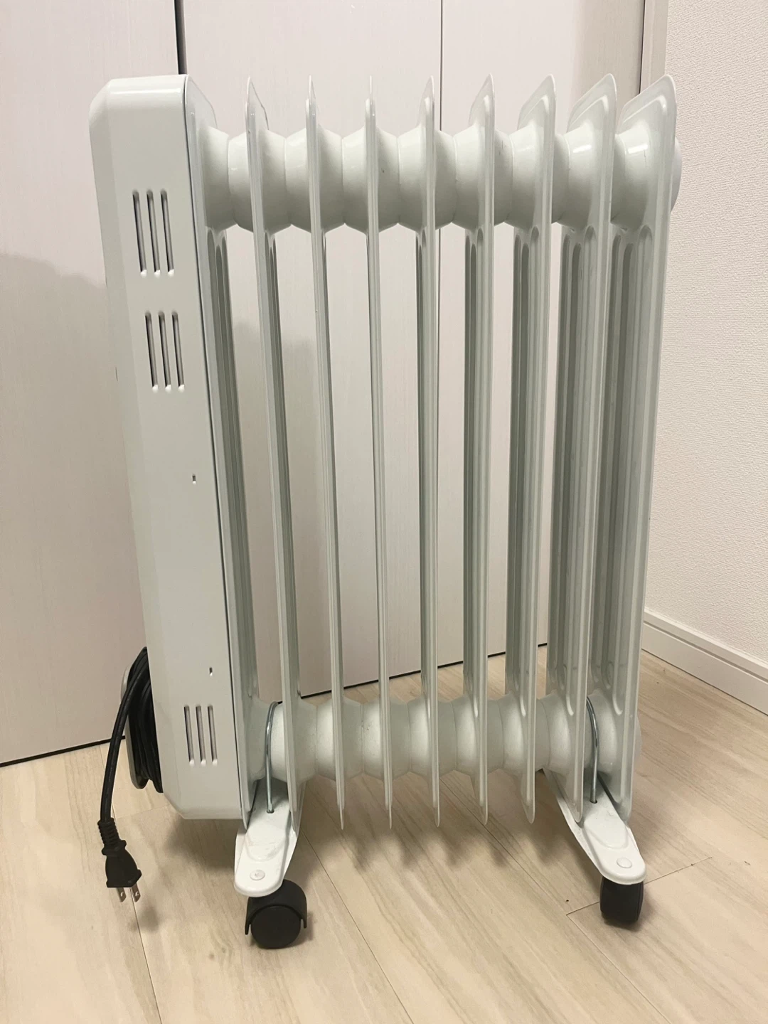 オイルヒーター 暖房 1200w ３段階