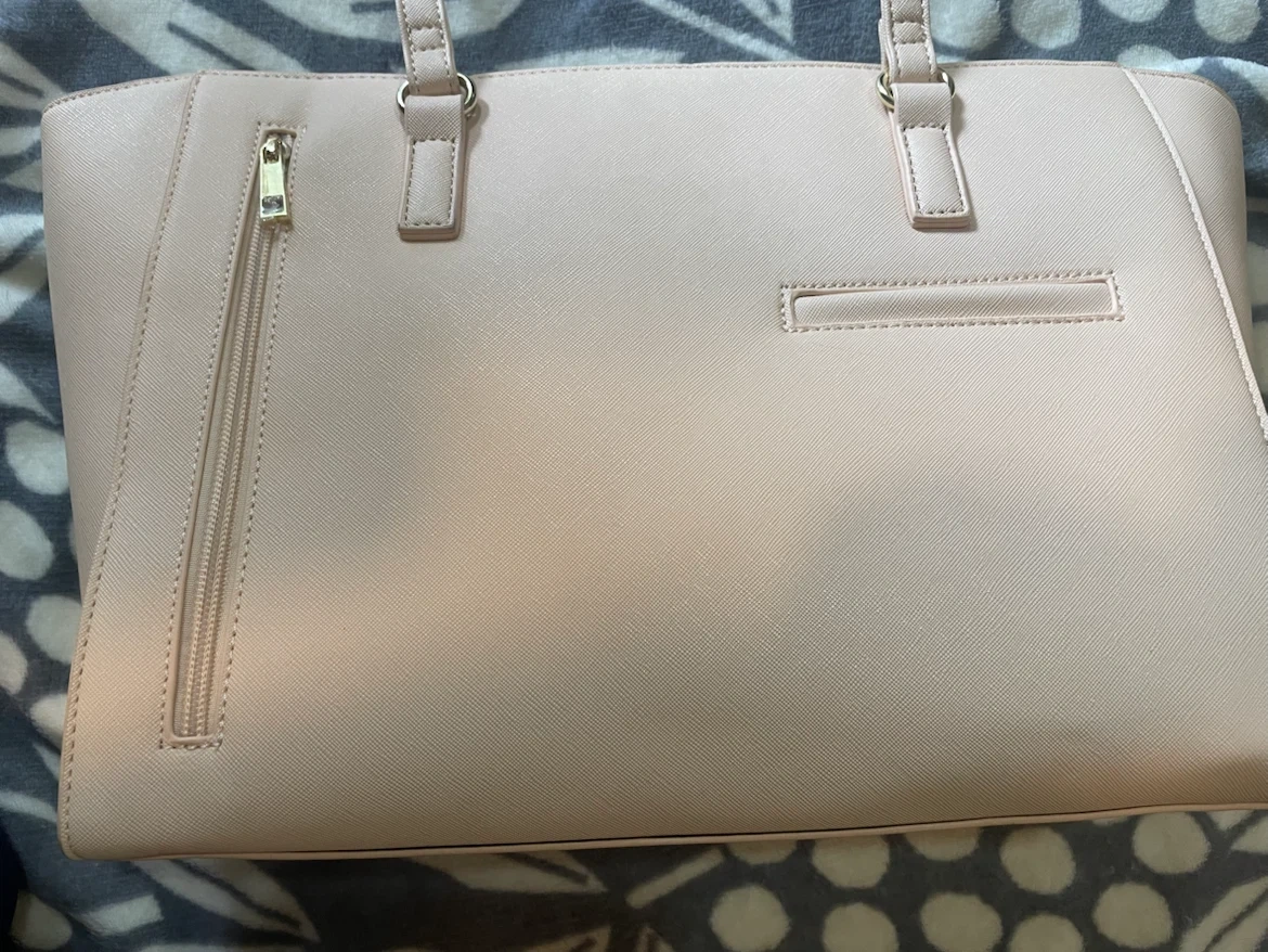 新品 ベージュ お仕事など用バッグの写真3枚目