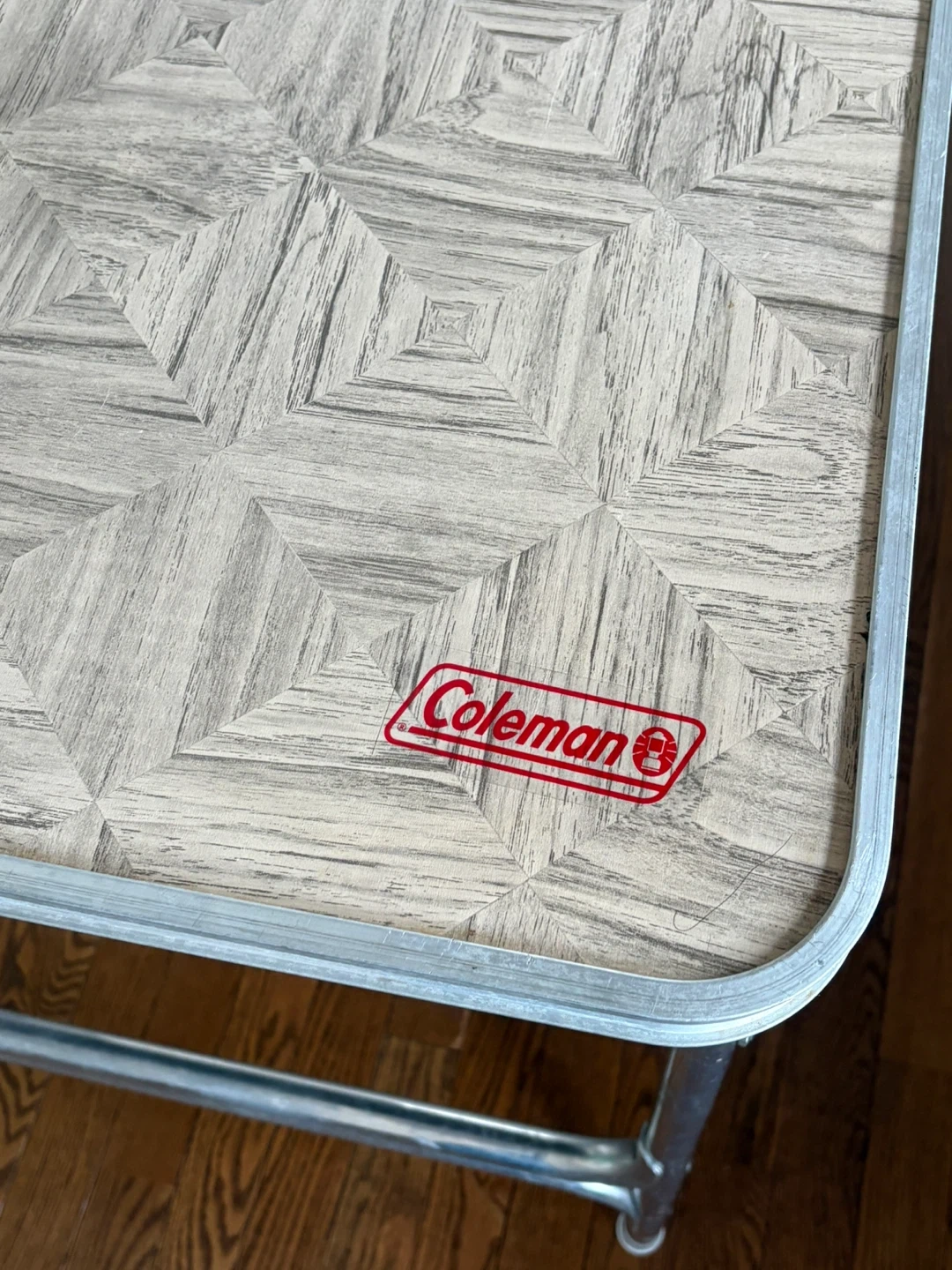 Made in U.S.A. Coleman アウトドア　フォールディングテーブル　大の写真2枚目