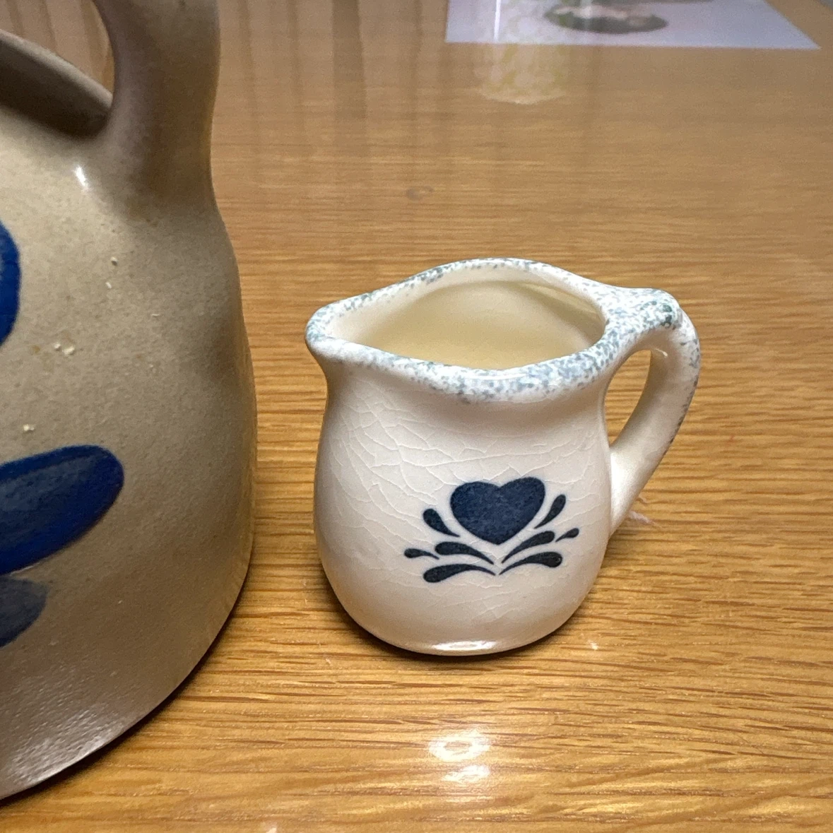 ソープディスペンサー 陶器製 ハート柄の写真3枚目
