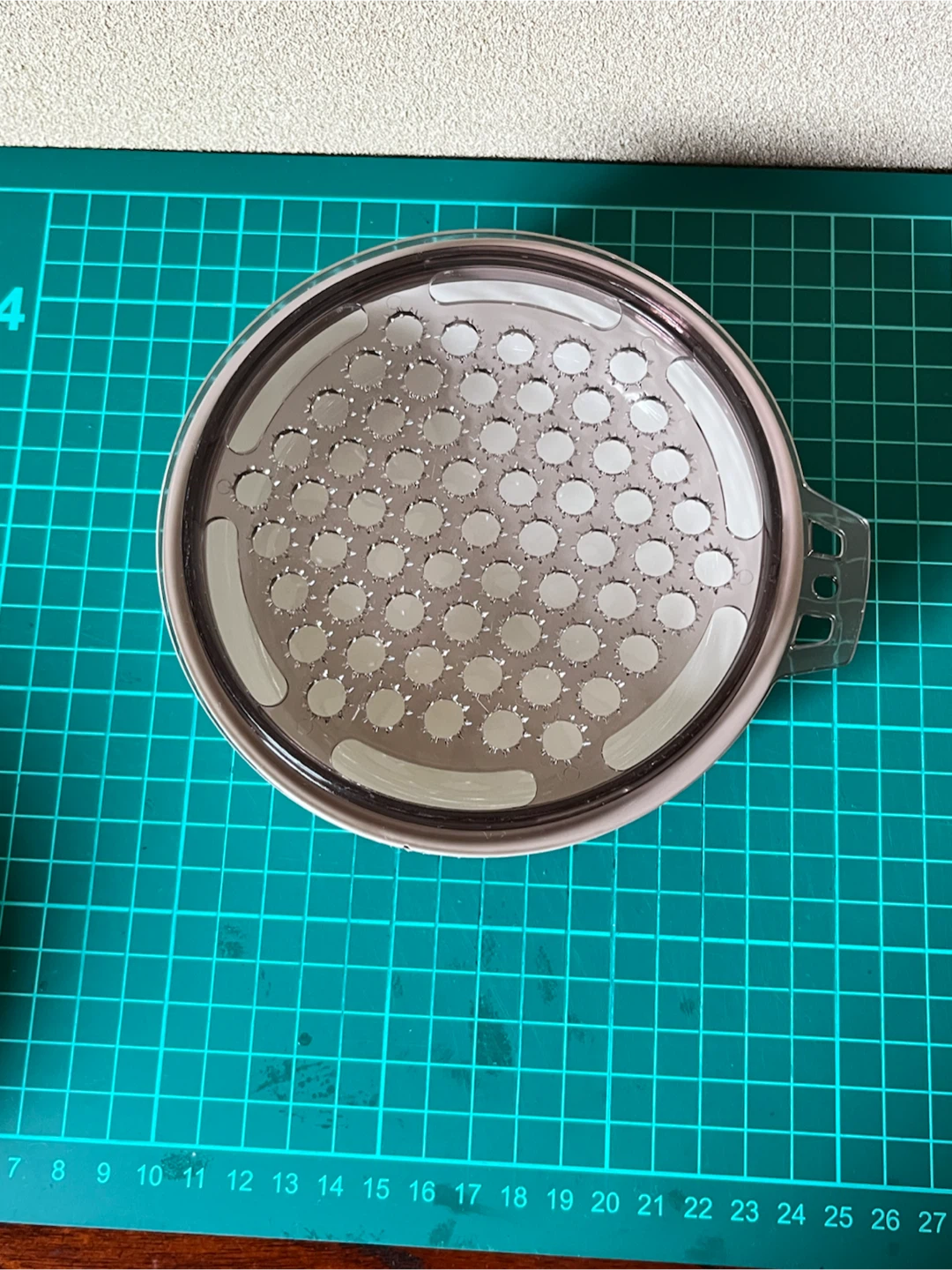花柄 陶器製 おろし器付きボウルの写真2枚目