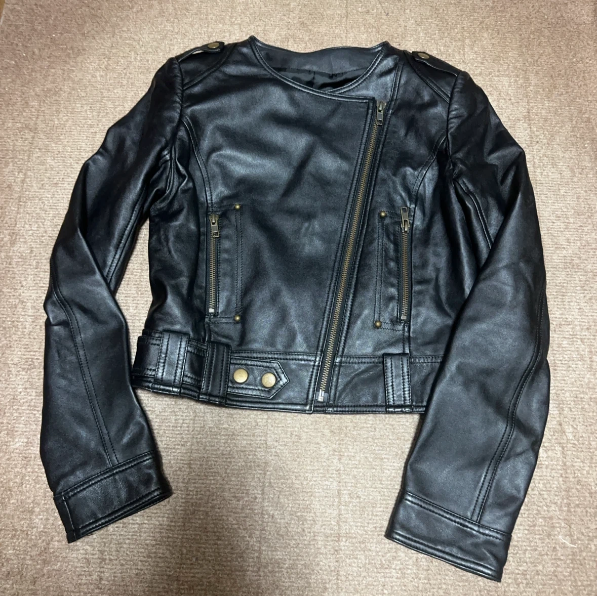 ライダースジャケット 黒 Mサイズ