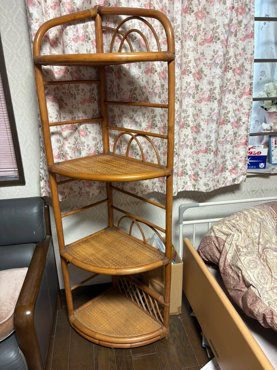 【激安】ラタン コーナーラック 4段 収納棚