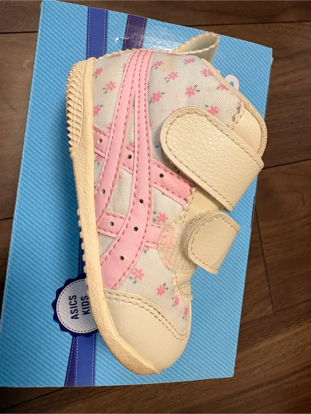 アシックス キッズ スニーカー 花柄 13.0 ASICS KIDS SUKU2 アシックス スクスクの写真2枚目