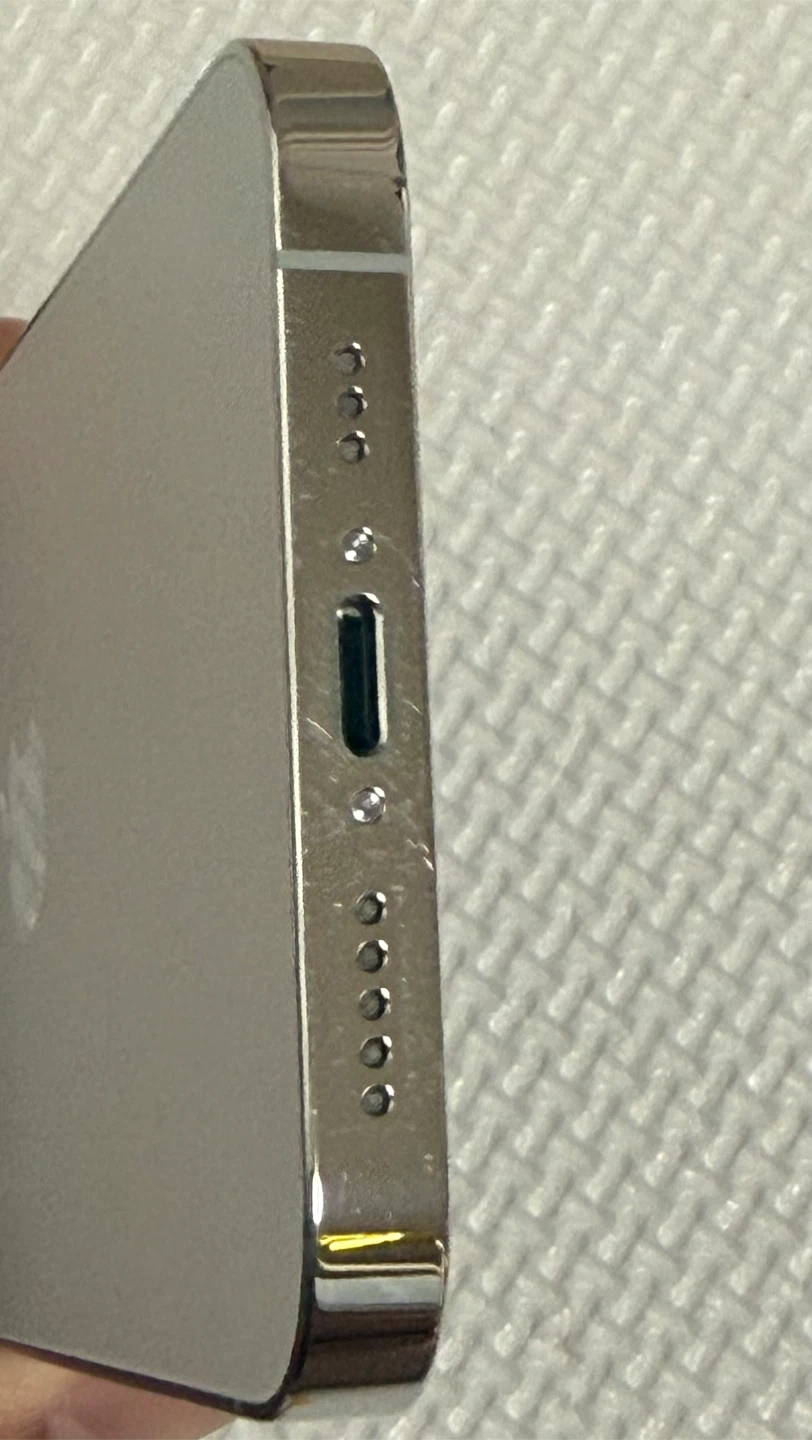 iPhone 12 Pro 256GB シルバー SIMフリーの写真5枚目