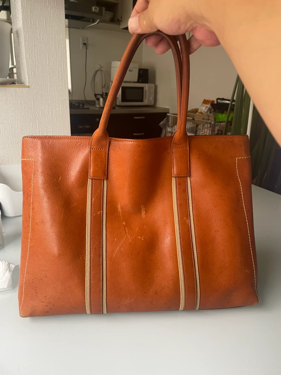 ライム 本革 トートバッグ 茶色の写真2枚目