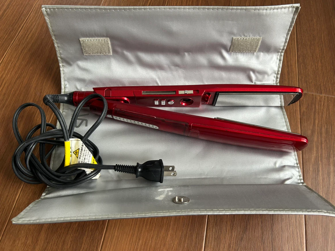 Vidal Sassoon スチームストレートアイロン