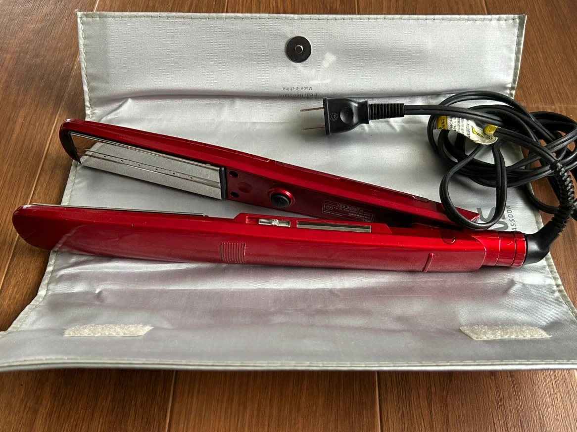 Vidal Sassoon スチームストレートアイロンの写真2枚目
