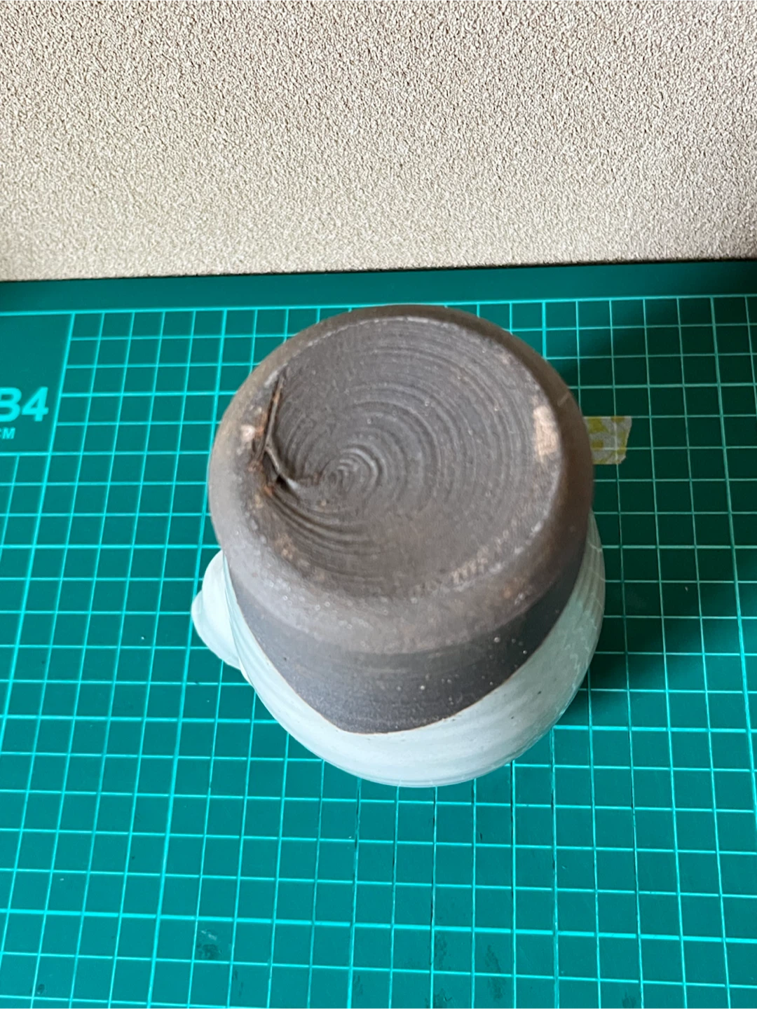注ぎ口付き 片口 陶器 抹茶碗風の写真4枚目