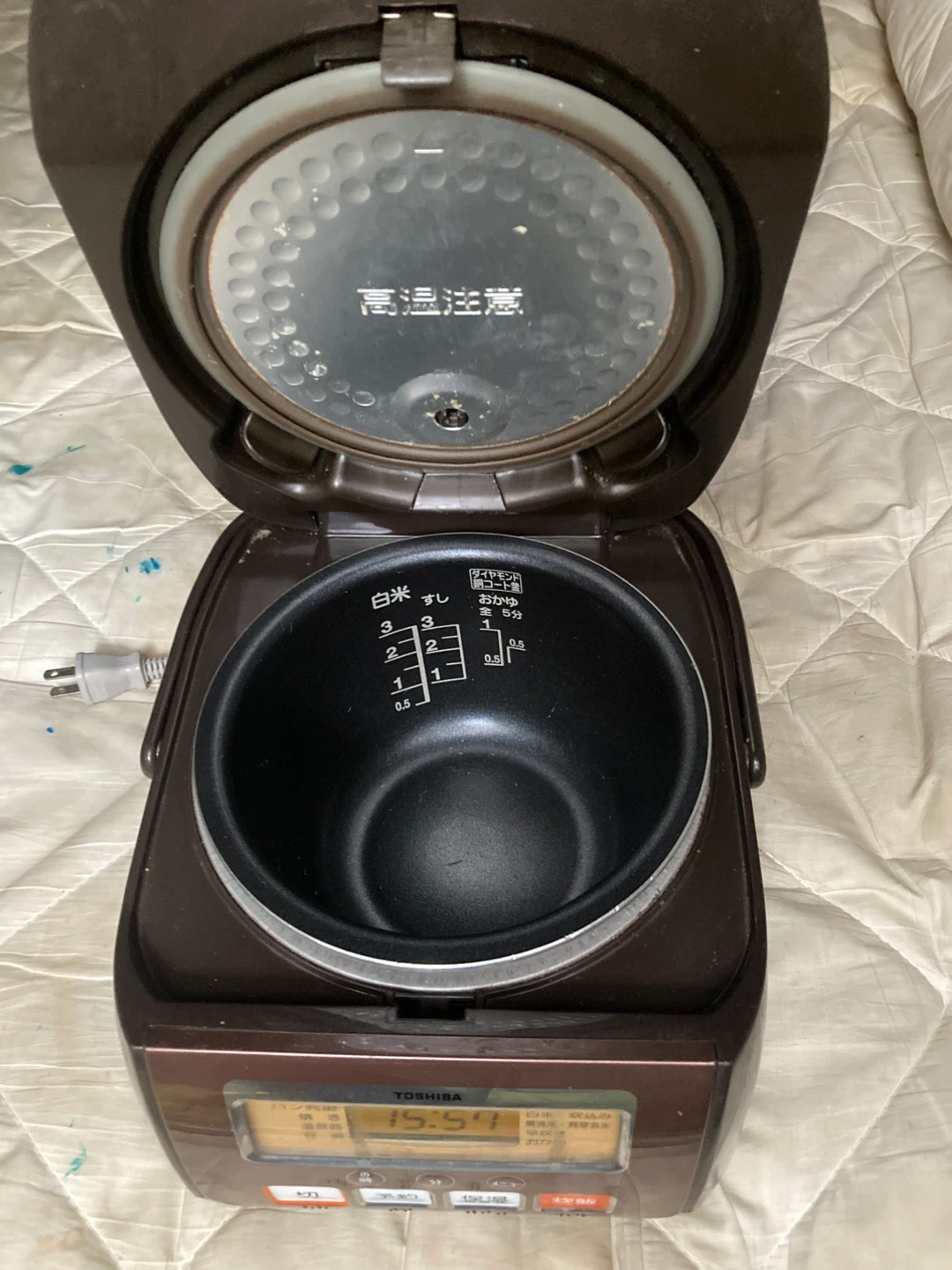 東芝 炊飯器 RC-5RS 3合炊き ブラウンの写真2枚目