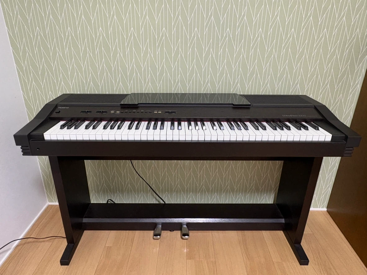 ローランド 電子ピアノ HP-2000