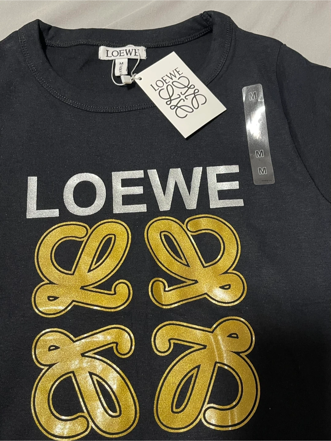 ロエベ Tシャツ ブラック Mサイズの写真2枚目