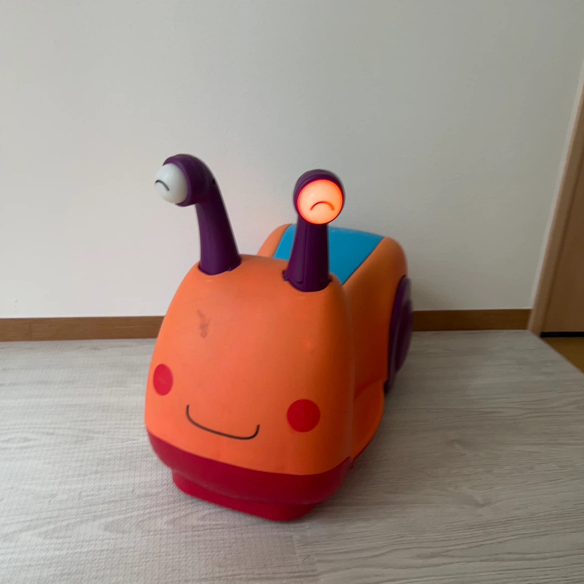 カタツムリ型 乗用玩具の写真8枚目