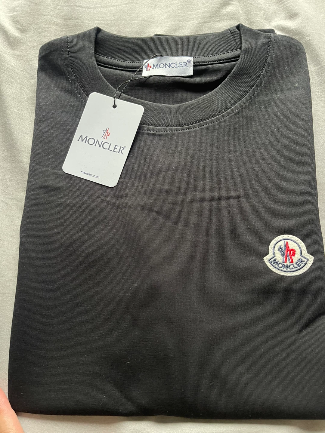 モンクレール Tシャツ 黒 Mサイズ