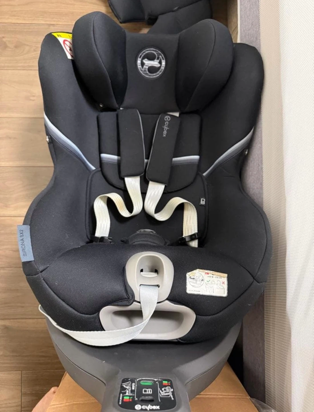 Cybex サイベックス シローナSX2 i-Size