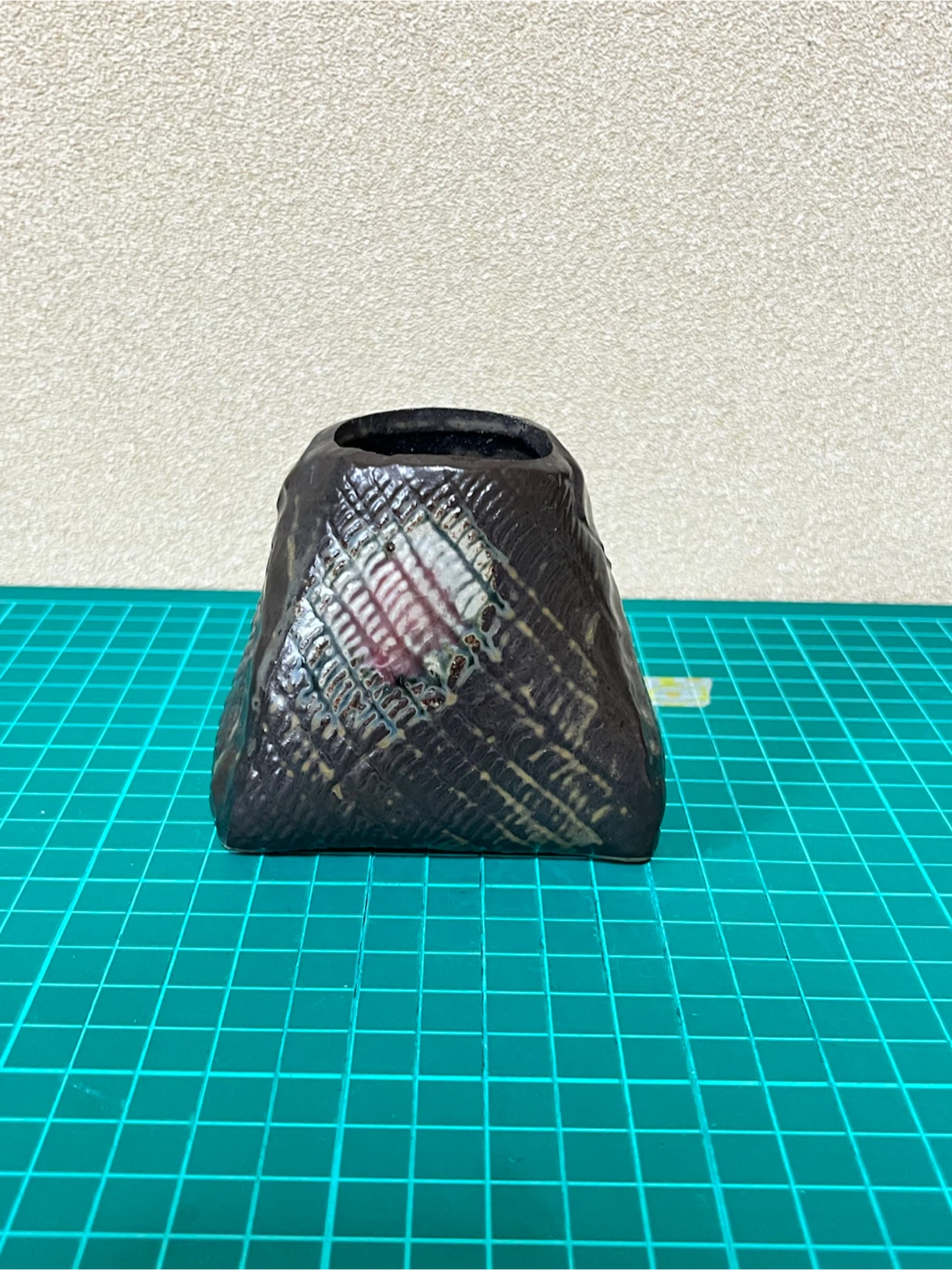 陶器 花瓶 一輪挿し ダークブラウン