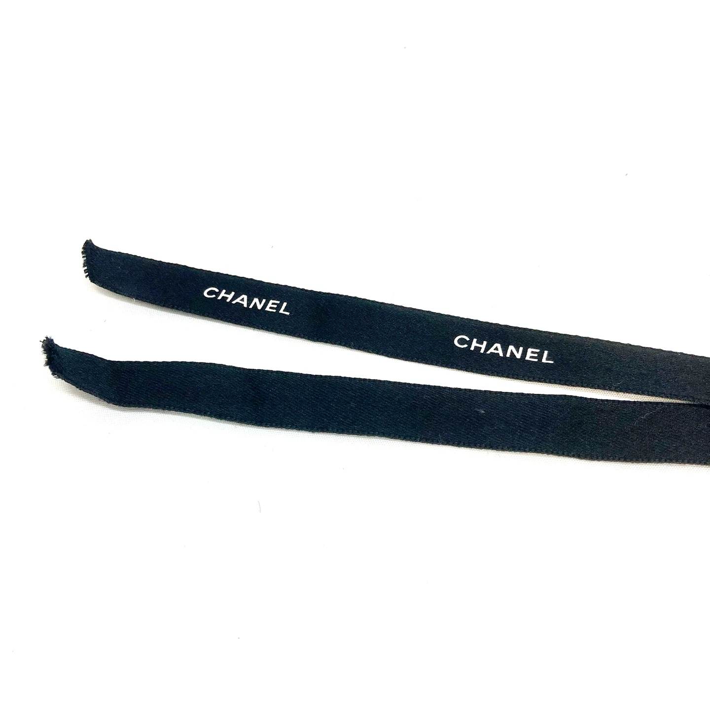 《無料》【中古品】シャネル CHANEL ブランド名入り リボン ブラックの写真3枚目
