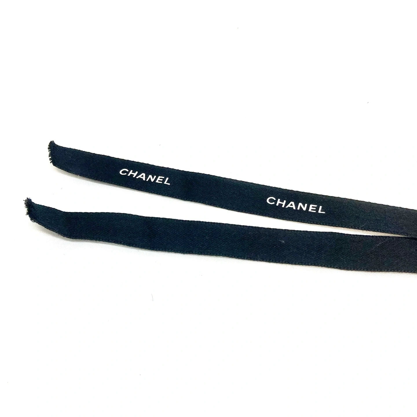 《無料》【中古品】シャネル CHANEL ブランド名入り リボン ブラックの写真3枚目