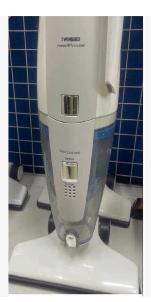 ツインバード スティッククリーナーの写真2枚目