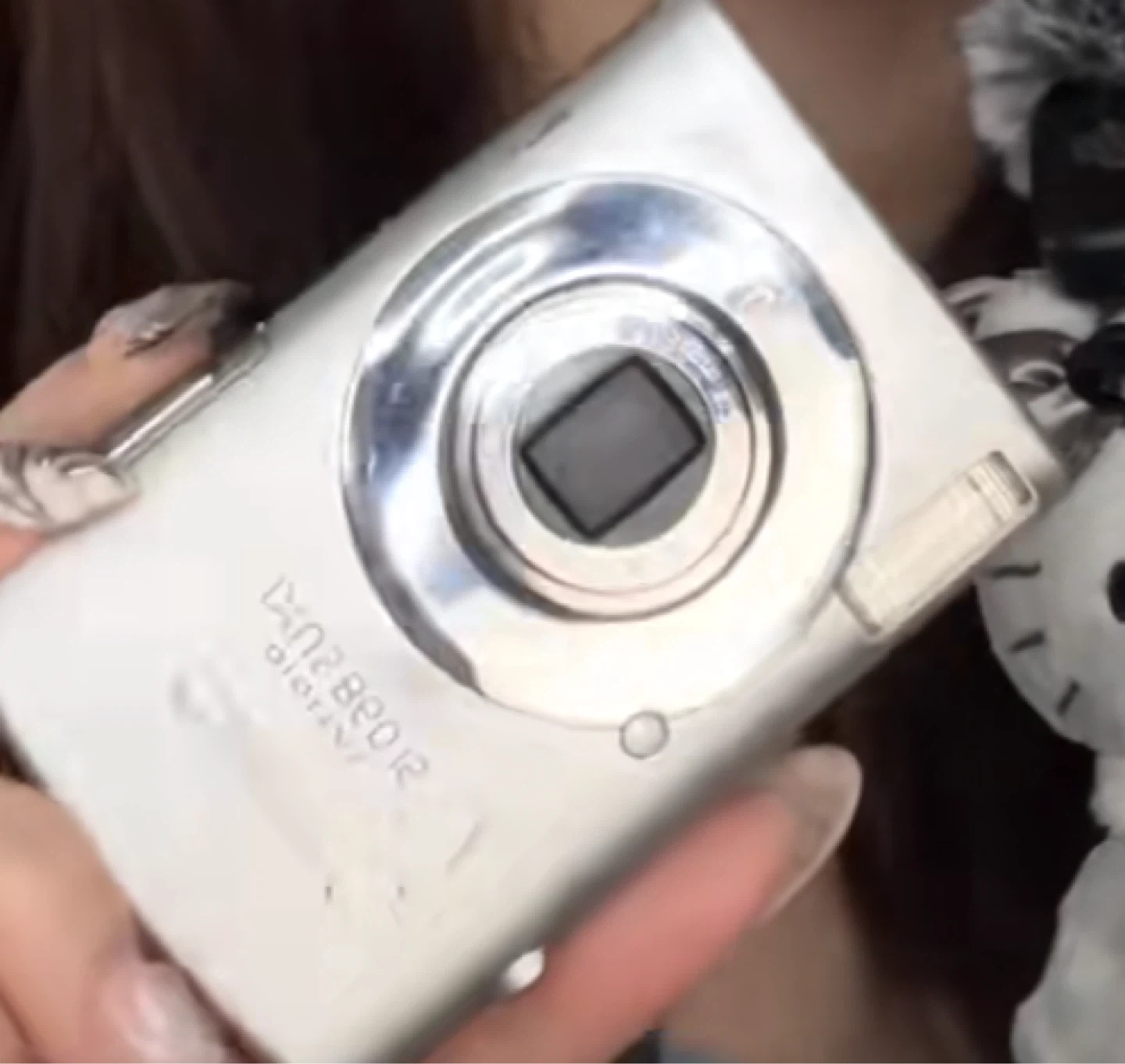 Canonのデジタルカメラを購入したいです。