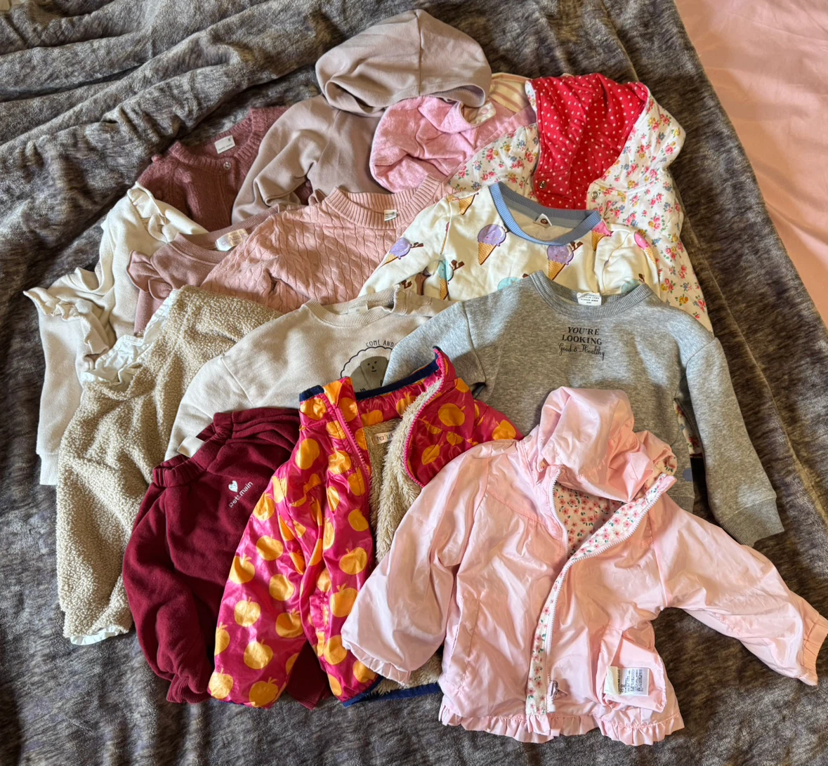★まとめ売り★大量★ 冬服 ベビー服 女の子 まとめ売り 90cmの写真2枚目