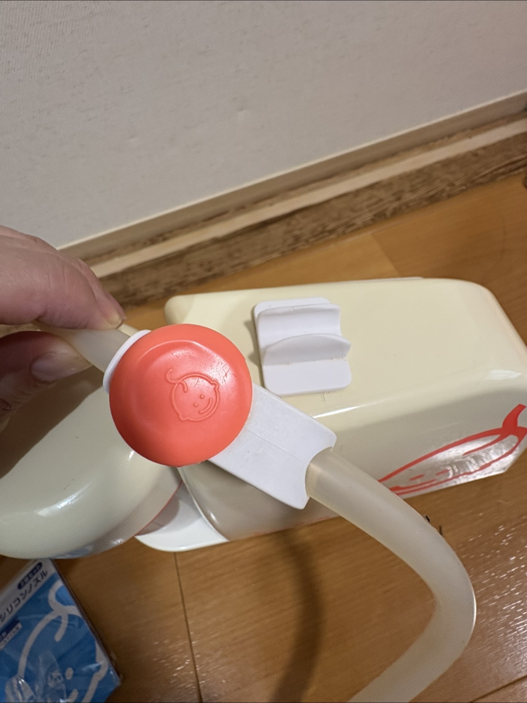 ベビースマイル 電動鼻水吸引器 メルシーポット S-503の写真5枚目