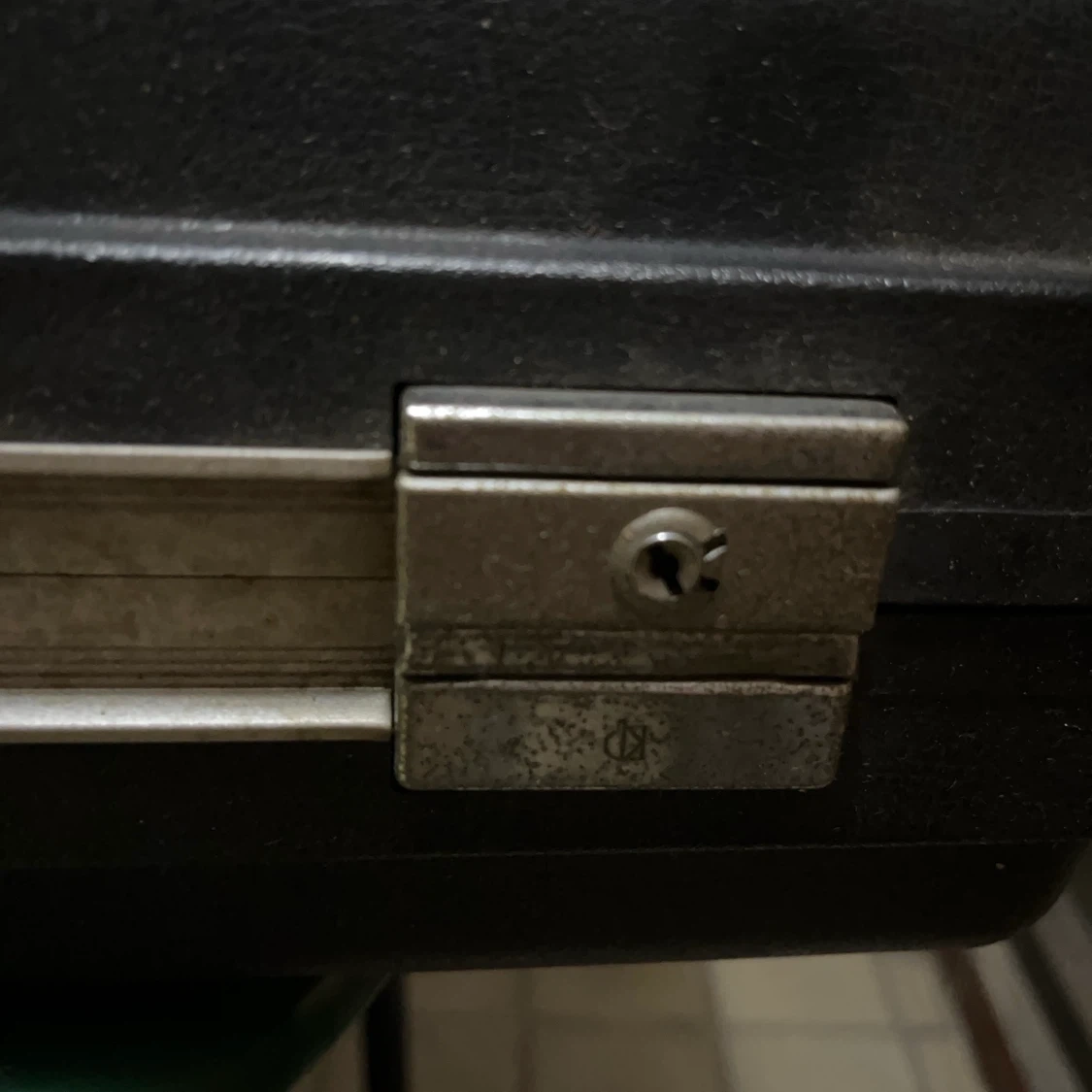 アタッシュケース ブラックの写真2枚目