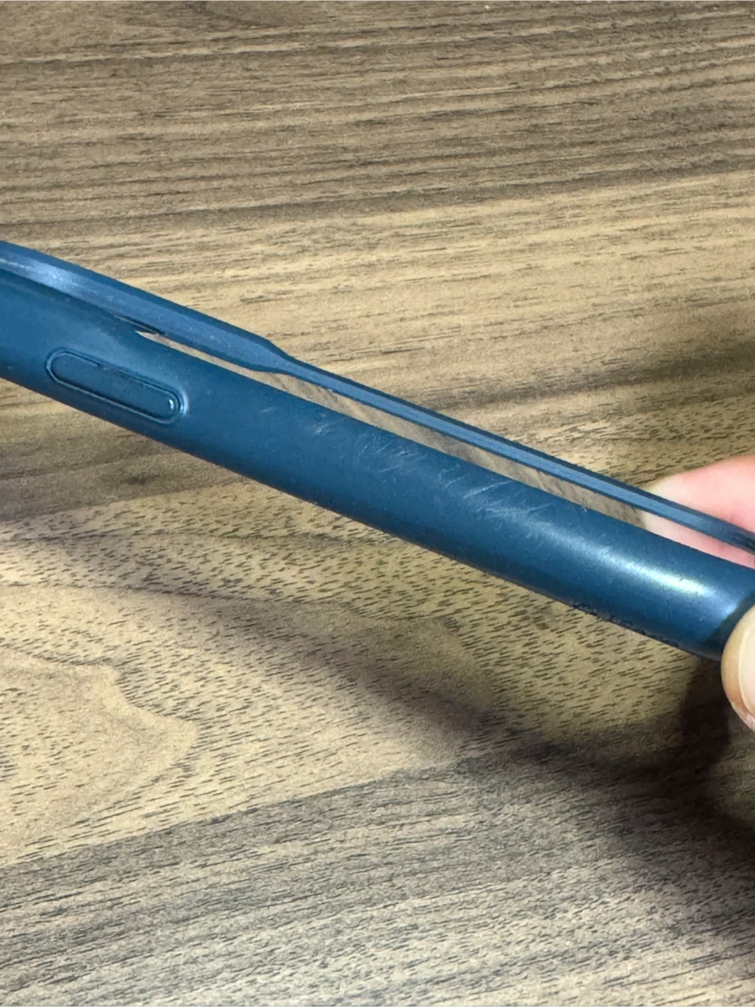 iFace Reflection iPhone15Pro クリア 強化ガラス (ネイビー)の写真5枚目