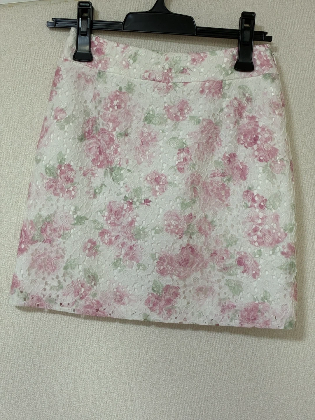 値下げしました【良品】セシルマクビー 花柄レーススカート Sサイズ