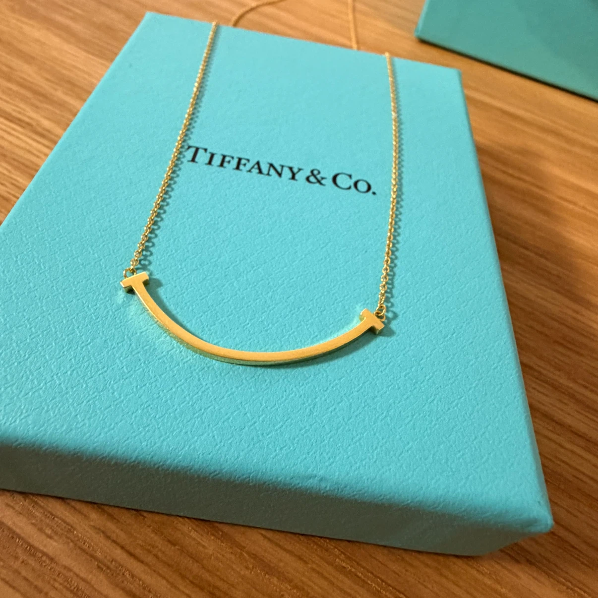Tiffany IFFANY&Co. Tスマイル ペンダントネックレス  イエローゴールド Tスマイル ネックレス イエローの写真8枚目