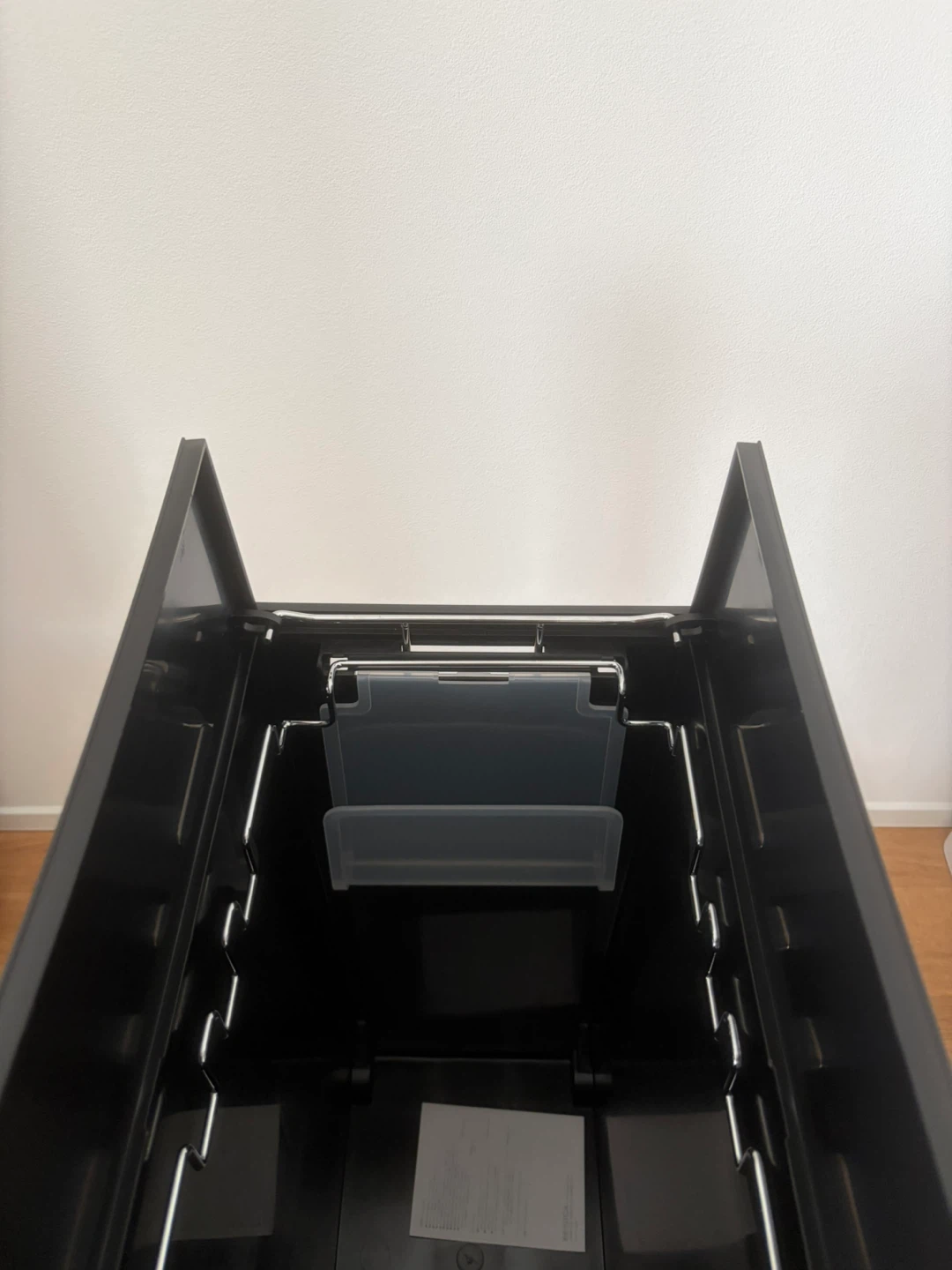 ほぼ新品ケユカ 両開きダストボックス LL 42L ブラックの写真3枚目