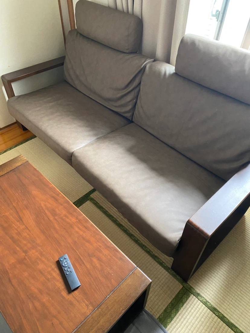 ウッドフレームソファ オットマン付きの写真4枚目