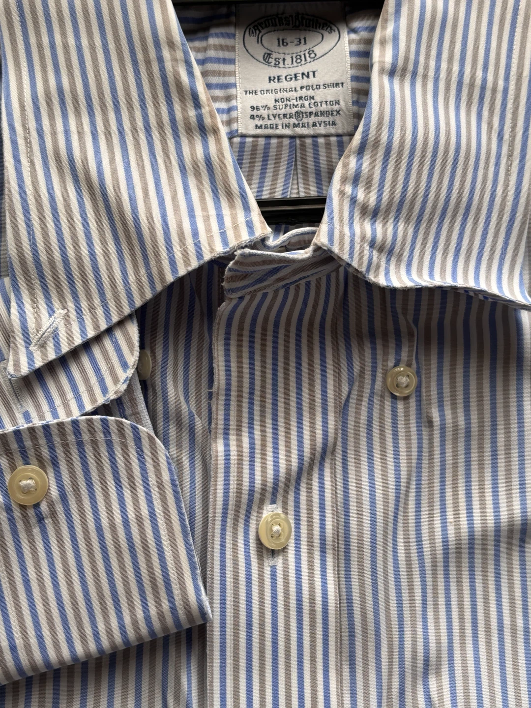 BROOKS BROTHERS/ブルックスブラザーズ　ドレスシャツ（ブルーマルチストライプ　ボタンダウン）の写真4枚目