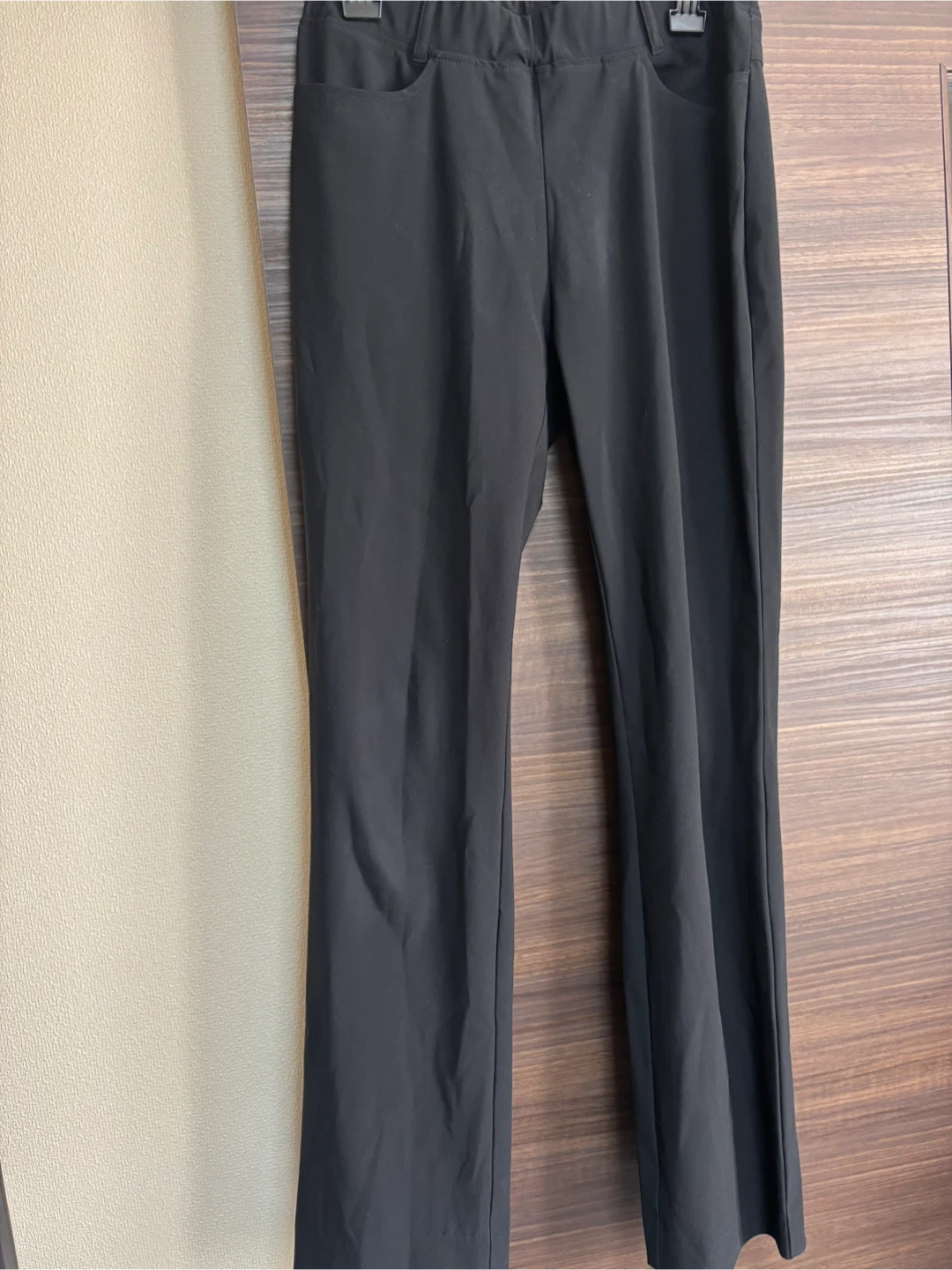 ブラック ストレッチパンツ Mサイズ