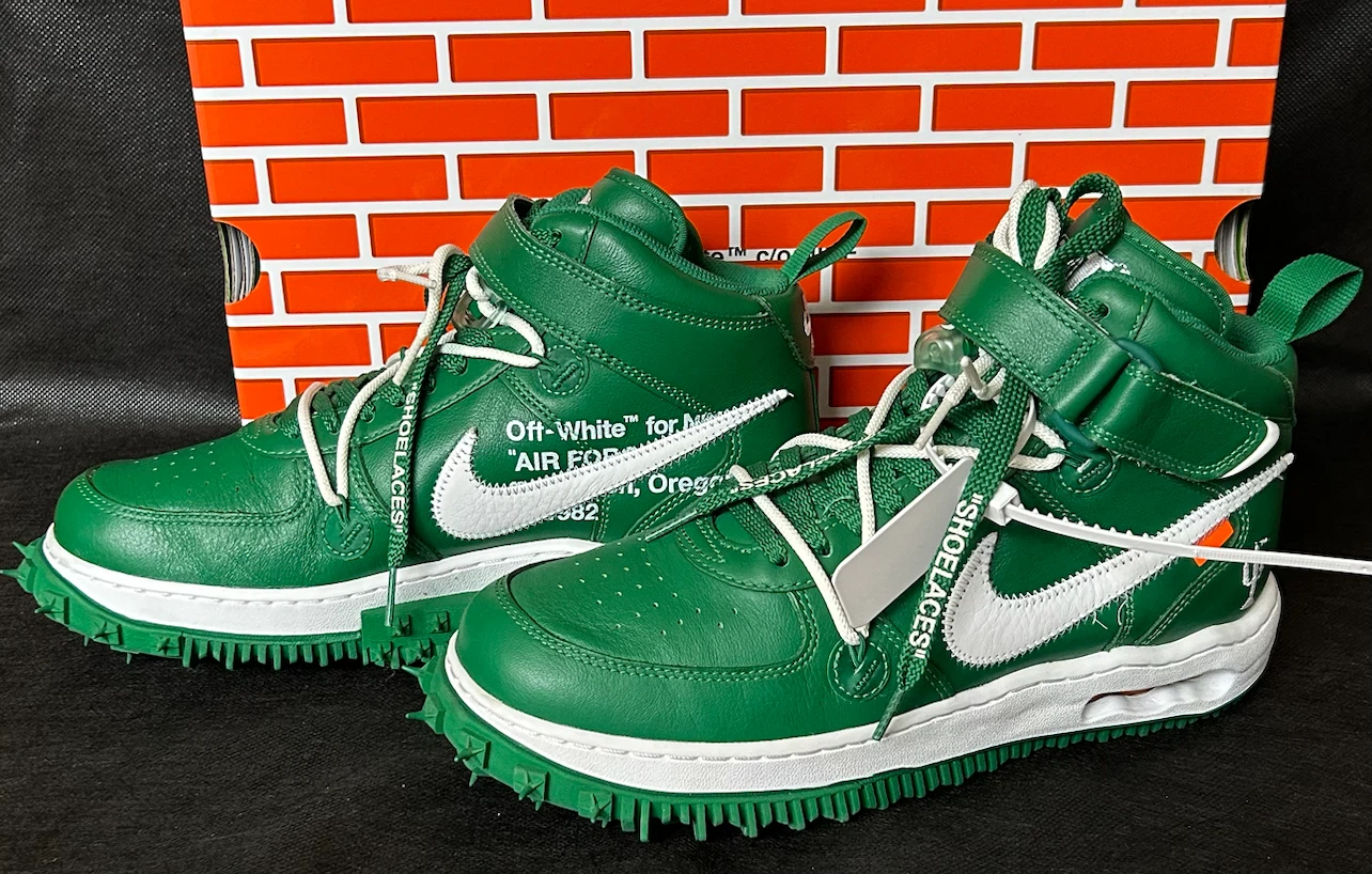 Off-White×Nike AirForce1スニーカー27.5cm(グリーン系)