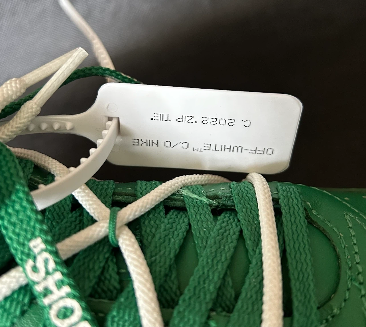 Off-White×Nike AirForce1スニーカー27.5cm(グリーン系)の写真7枚目