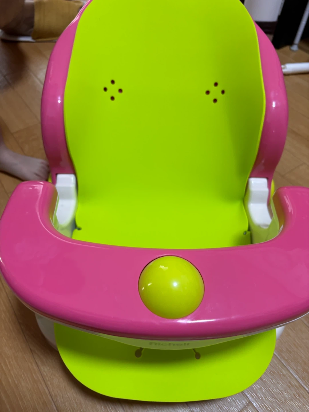 リッチェル バスチェアマット付Rの写真2枚目
