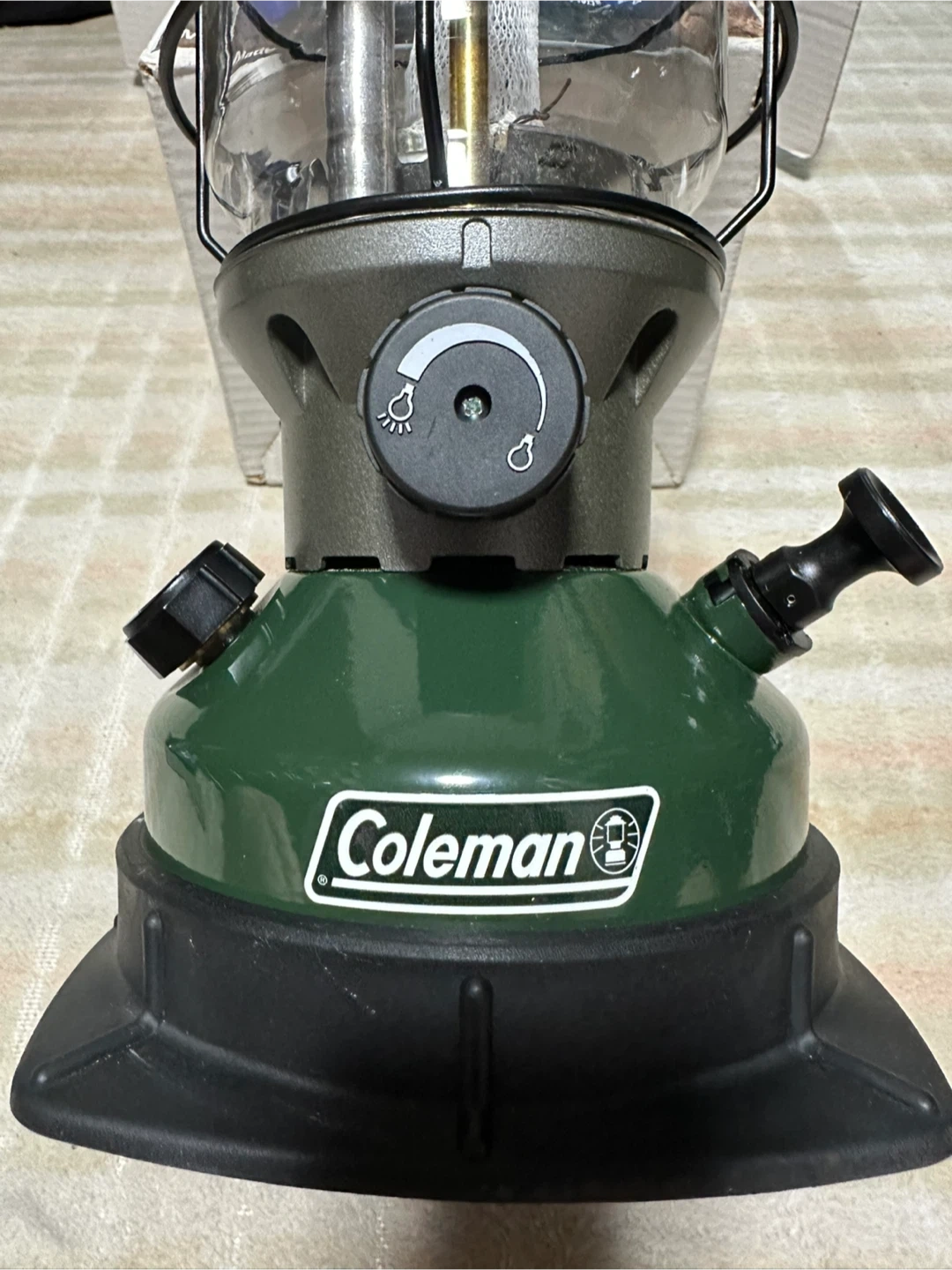 Colman NorthStar ガソリンランタンの写真5枚目