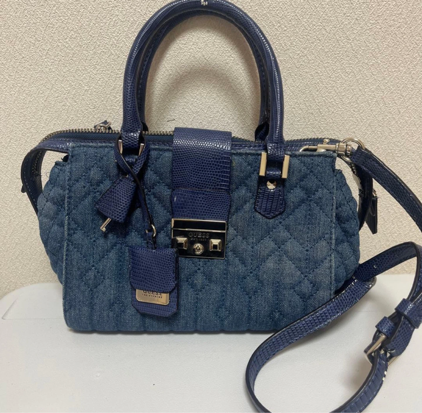 GUESS カレンボックス サッチェル デニム ショルダーバッグ