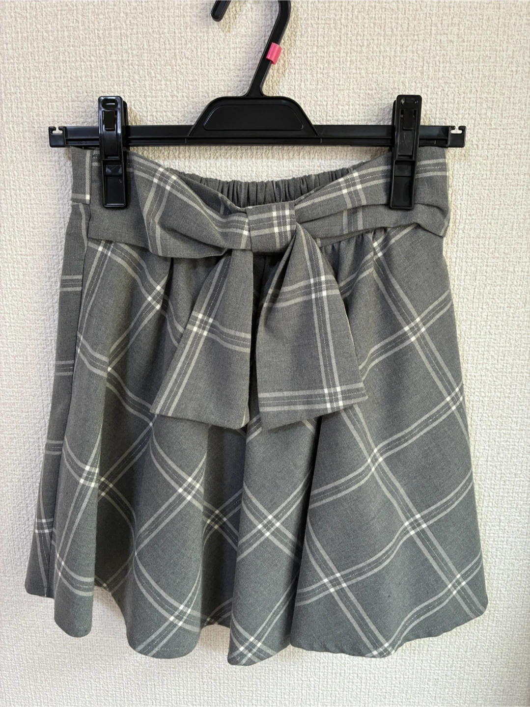 【値下げしました】チェック柄リボン付きスカート グレー M