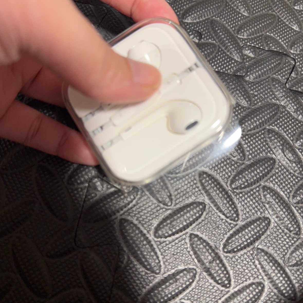 アップル イヤホン 有線 EarPodsの写真3枚目