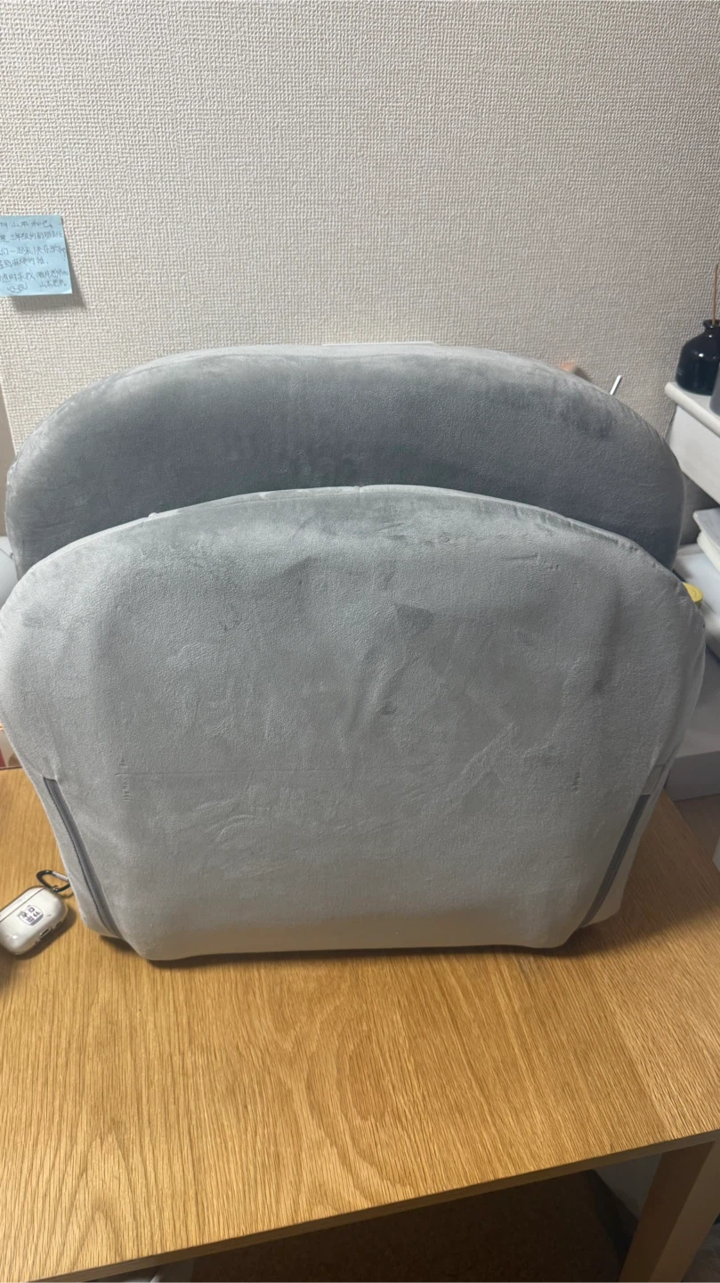 グレー 貝殻デザイン チェアクッションの写真2枚目