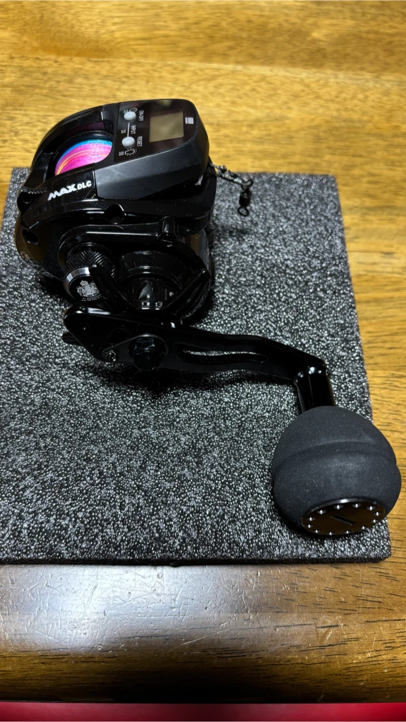 アブガルシア (デジタルカウンター付き小型リール) MAX DLC MHP 右ハンドルの写真7枚目