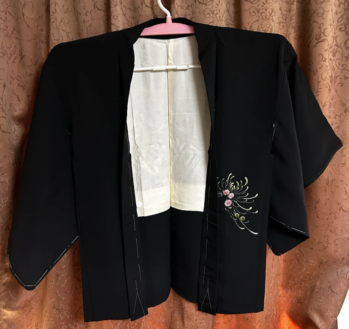 黒羽織 菊柄 手刺繍 着物