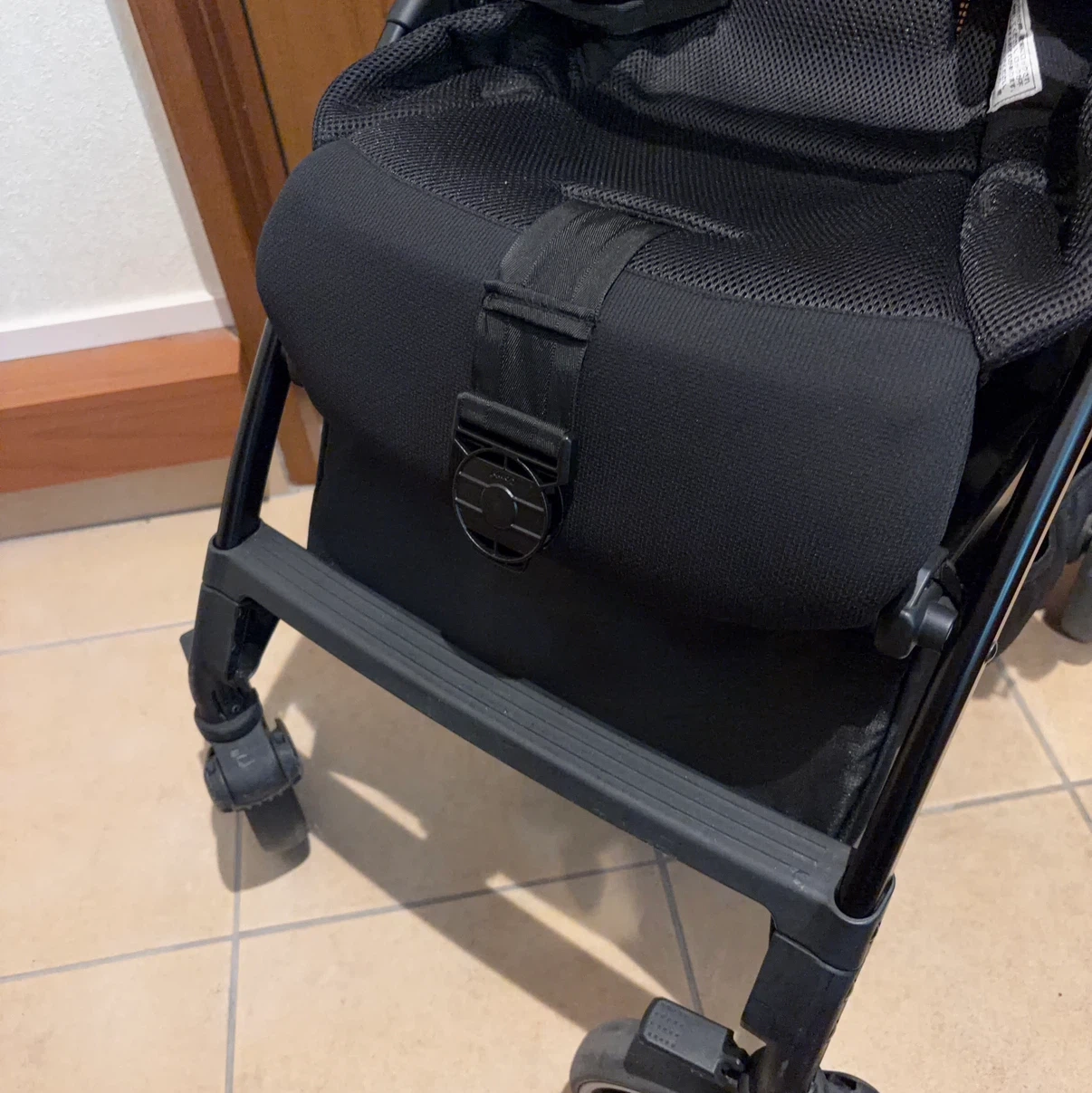 コンビ ベビーカー スゴカルminimo plusの写真3枚目