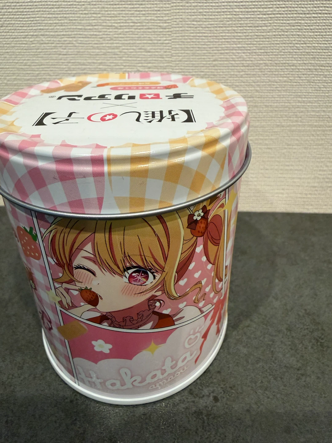 他の商品購入の方限定お譲りします。推しの子×チロリアン 缶の写真4枚目
