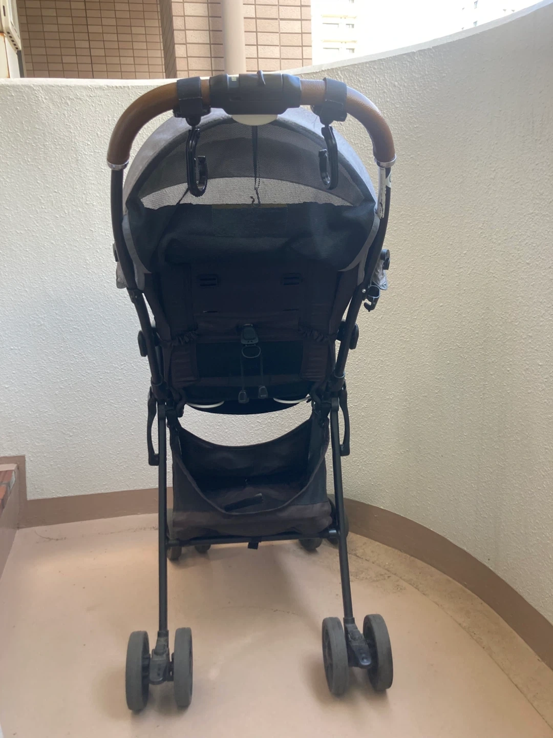 アップリカB型ベビーカーの写真3枚目