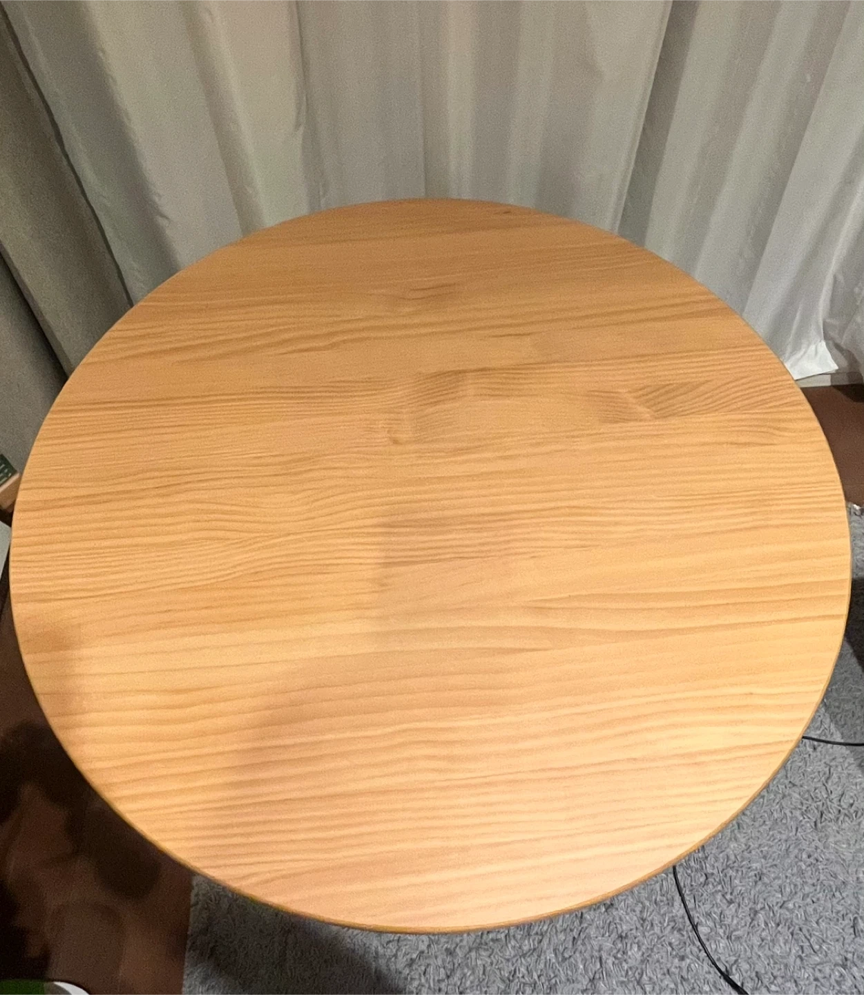 IKEA ダイニングテーブル(PINNTORP ピントルプ テーブル)の写真2枚目